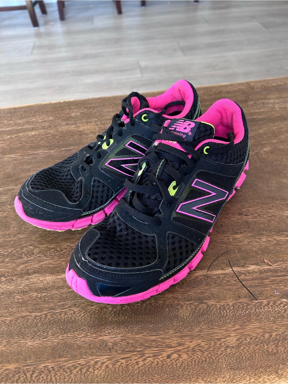New Balance 750 V1 Running Shoes Black Pink Lime Green Athletic Training Workout